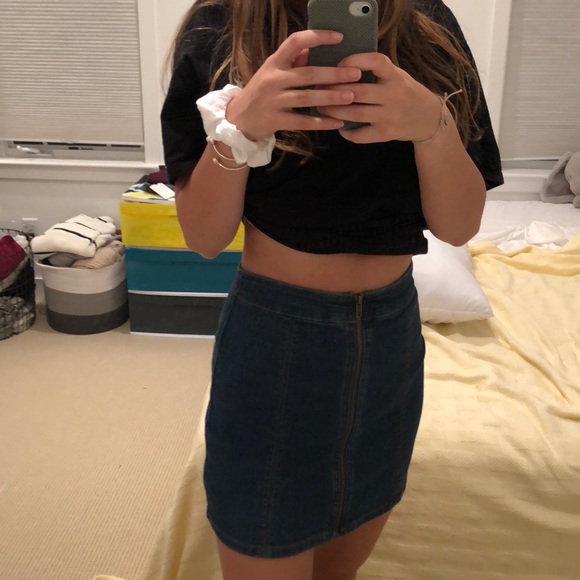 Forever 21 jean skirt - Picture 2 of 4